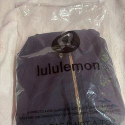 Lululemon Size 8 