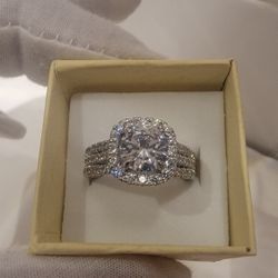 Luxury Diamond Ring Size 9
