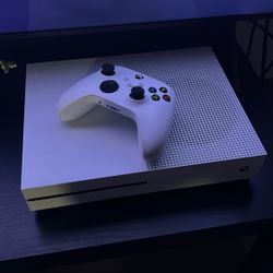 Xbox One S (White)