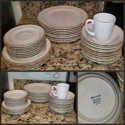X33 VINTAGE SUMMER SUN HEARTHSIDE STONEWARE BAROQUE STONE WARE COLLECTION DINNER PLATES BOWLS MUG DINNERWARE