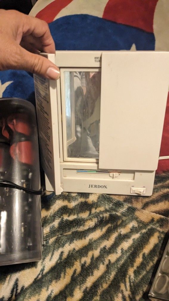 hartman makeup mirror