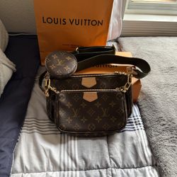Louis Vuitton Crossbody