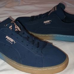 Nearly Brand New Puma Shoes