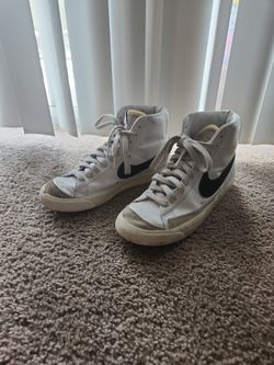 Used Nike Blazer 8.5