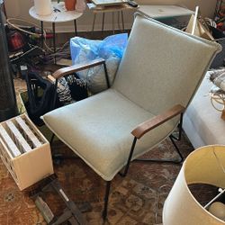 Free Chair