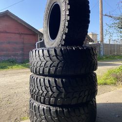 Crosswind M/T Tires LT35x12.50/17”