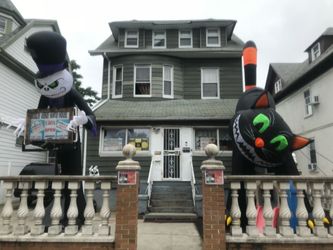 6 Large Halloween Inflatables
