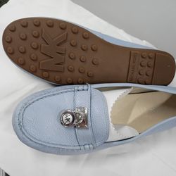 MICHAEL Michael Kors Women's Blue Loafers 8