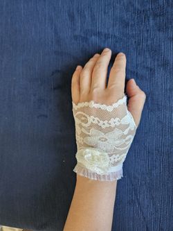 Lace Hand Accessories
