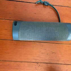 SONY PORTABLE SPEAKER