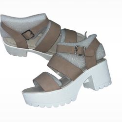NEW!  Soda Chunky, Tan Platform Sandals with Buckle and white High Heels/base 