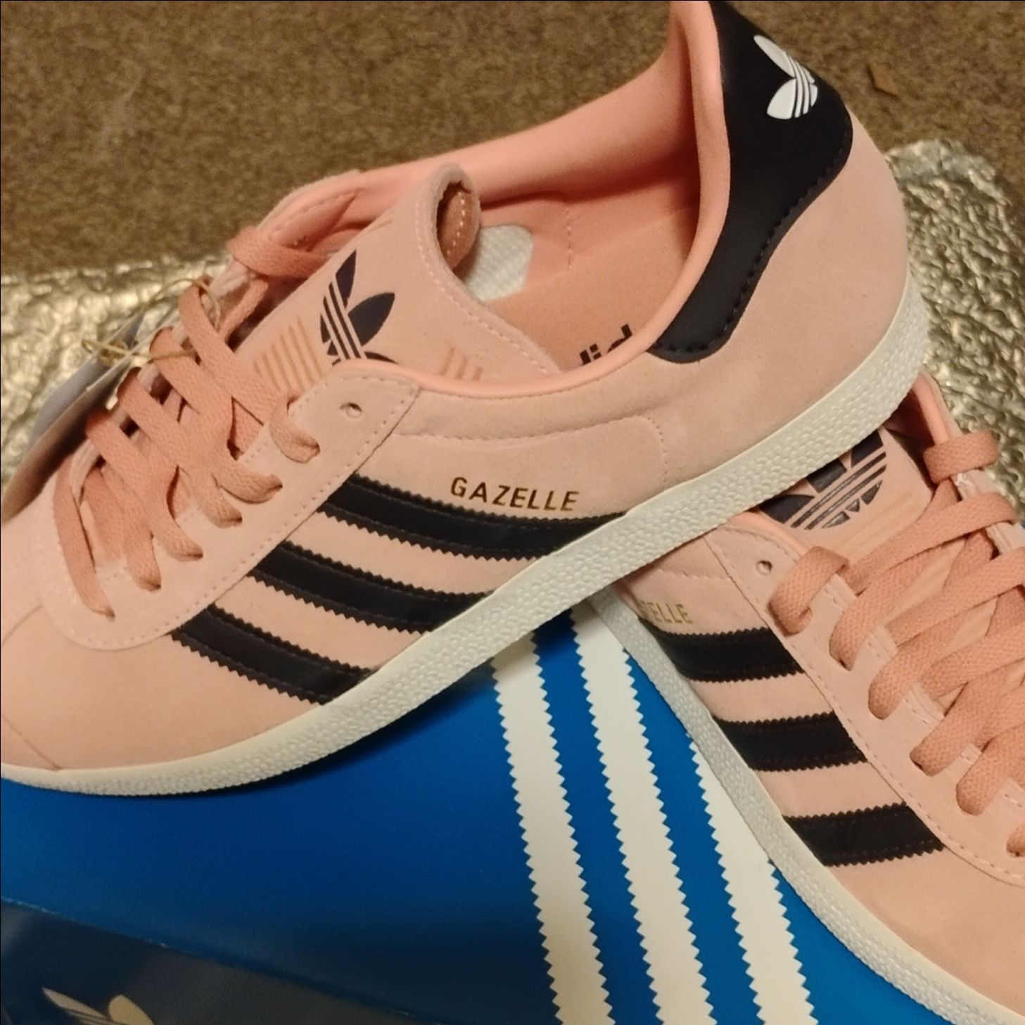 Adidas Glow Pink and Aurora Black Women's 9.5/ MEN'S 8 - NEW