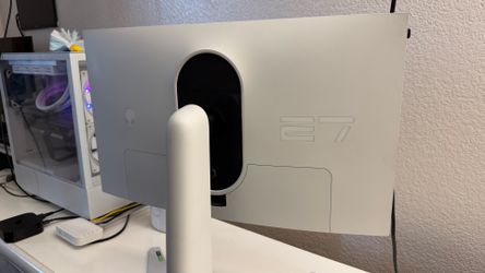 Alienware 27 inch Monitor 1440p 240hz