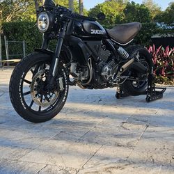 2018 Ducati Scrambler  Custom Cafe Racer