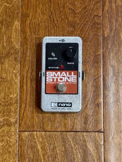Electro-Harmonix Small Stone Phase Shifter Nano v1