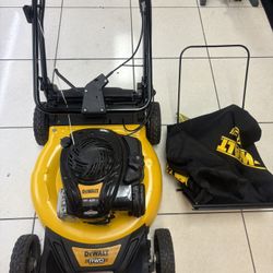 DEWALT LAWN MOWER 