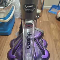 Dyson Vacume DC17