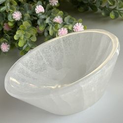 Selenite Bowl