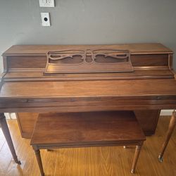 Beautiful Piano For Sale - Great Condition!