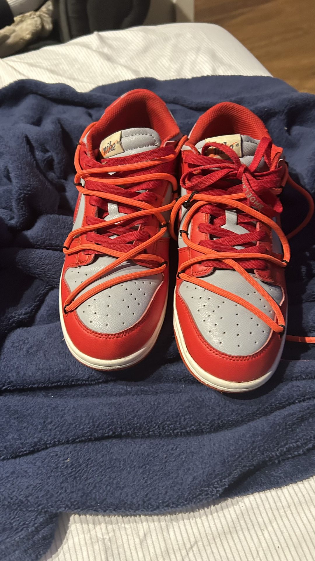 off white x dunk low University, size 10
