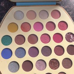 makeup 