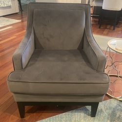 Accent Chair 
