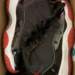 Jordan 11 