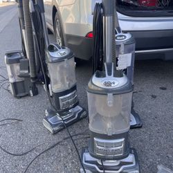 Shark Navigator Lift Away 