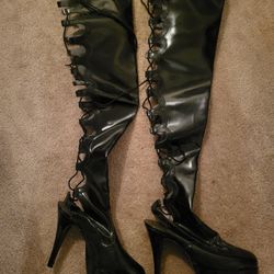 Women's Vinyl Lace-Up Platform Thigh High Boots - Sz. 6 - New 