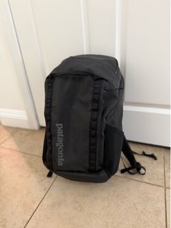 Patagonia Black Hole travel pack / backpack 32L