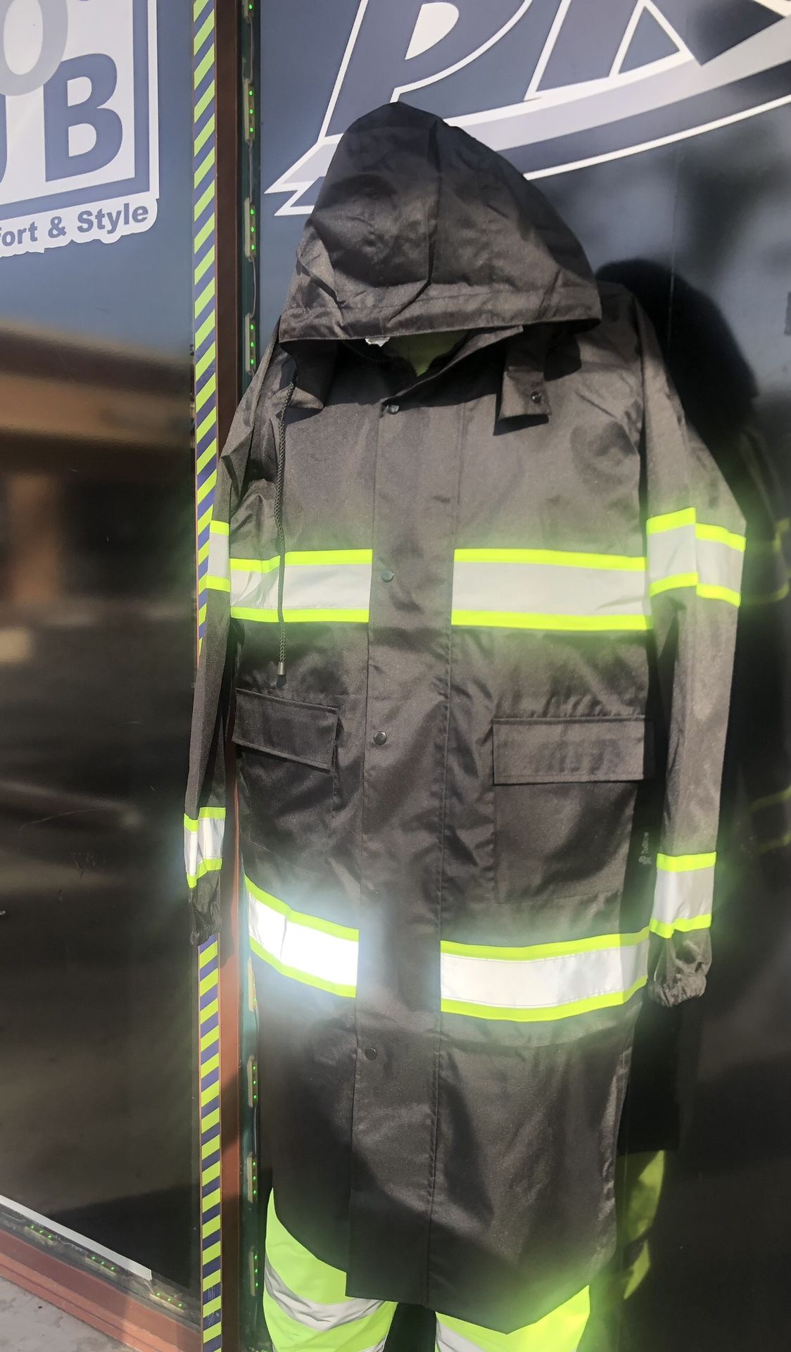 Visibility Rain Suit