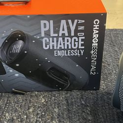 JBL Wireless Charge Essential 2 WiFi Speaker