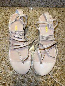 Fashion nova heels