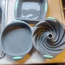 Silicone Baking Pans 