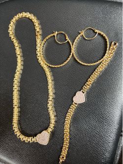Gold platted jewelry