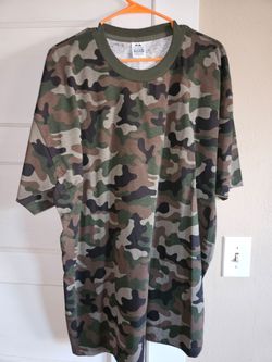 Men's Pro Club camo t shirt sz xxl