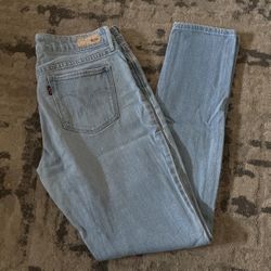Levi’s Women’s Jeans Size 28 Or 6