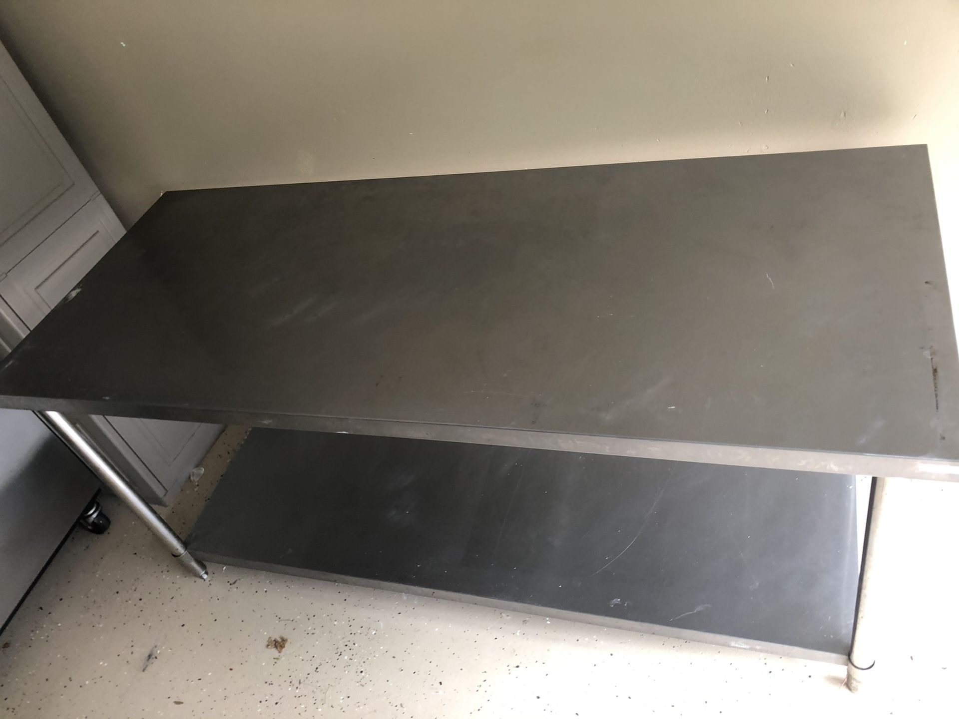 Solid table metal