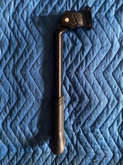 E-Bike /24” & Up Bicycle Kickstand