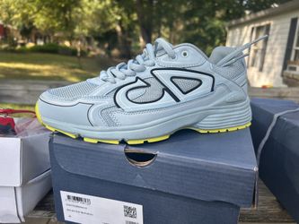 Size 8 , 9 , 10 And Half 