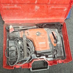 Hilti Te70 Rotary Hammer