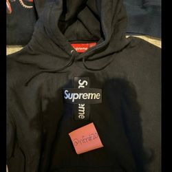 Supreme Hoodie
