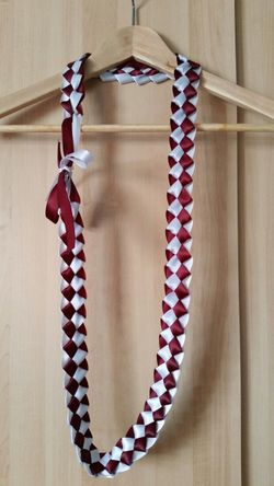 Ribbon Lei