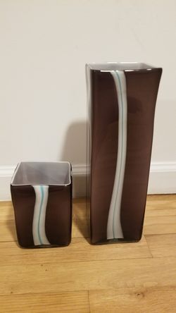 Glass vase - set of 2