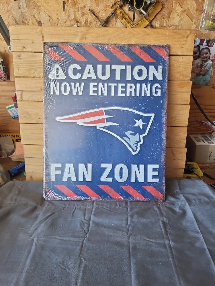 Patriots Fan Zone Metal Sign 13"x16"
