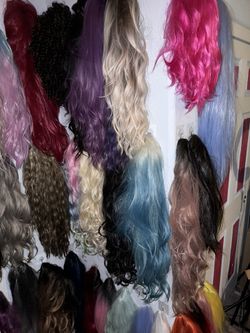 used wigs very lightly used
