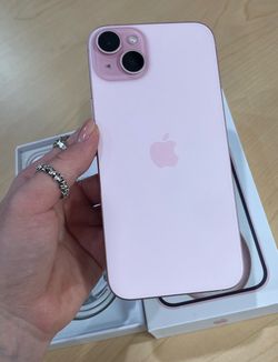 Apple iPhone 15 Plus 128GB Pink Factory Unlocked