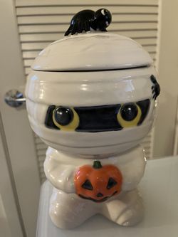 Mummy Cookie Jar