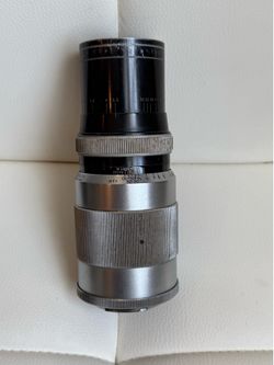 Vintage portrait  lens Angenieux 135mm f3.5 type Y2