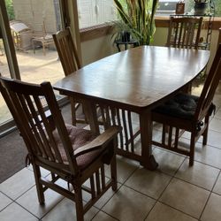 Amish Made Table And 6 Chairs 